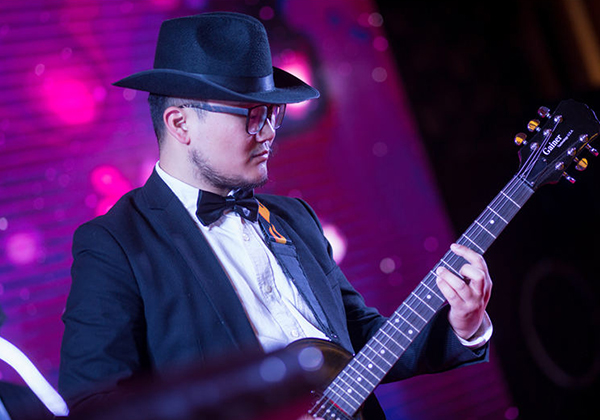 靠譜的年會策劃企業是怎么做公司年會策劃？